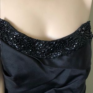 Terani Couture classic fit size 6